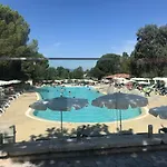 アパート Ardeche